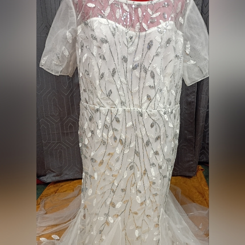 NWT Ever Pretty White Floral Sequin  Formal Evening Wedding Dress Size 8XL (24) - Picture 5 of 12